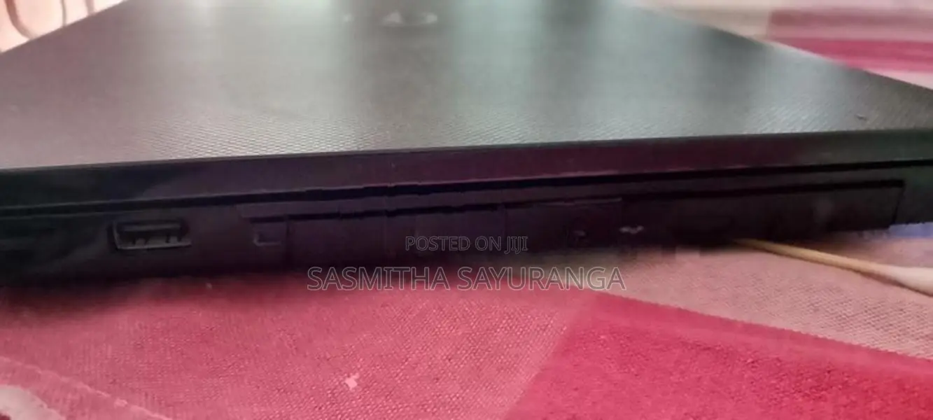 Dell Inspiron 15 (i7 / 4GB RAM 500GB HDD Nvidia GPU)