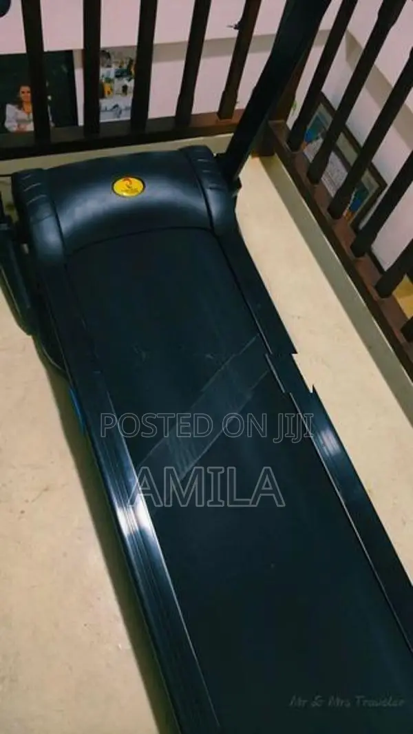 Quantum T-212 Treadmill New