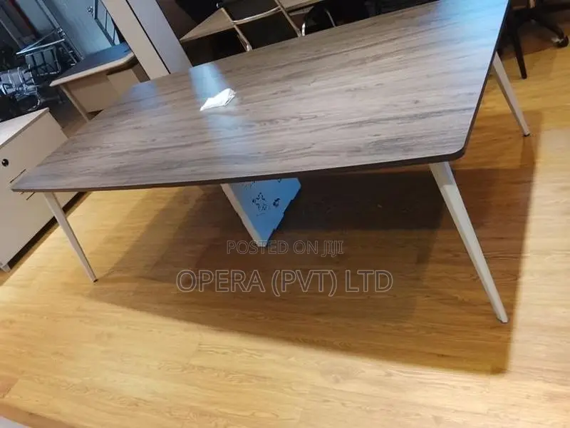 6 Person Meeting Table