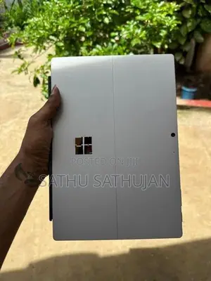 Microsoft Surface 7 Pro