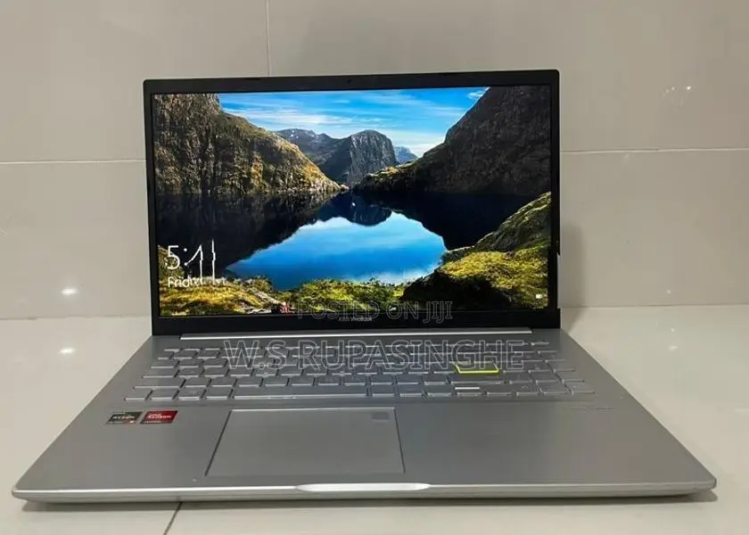 Asus AMD Ryzen 5 Laptop