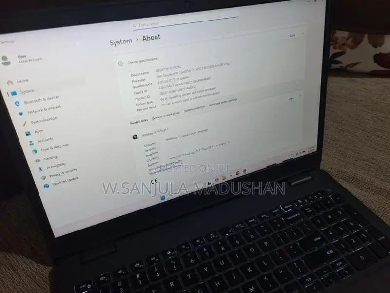 Dell Inspiron 3501 15.6" FHD Intel Core i7 1165G7 Laptop