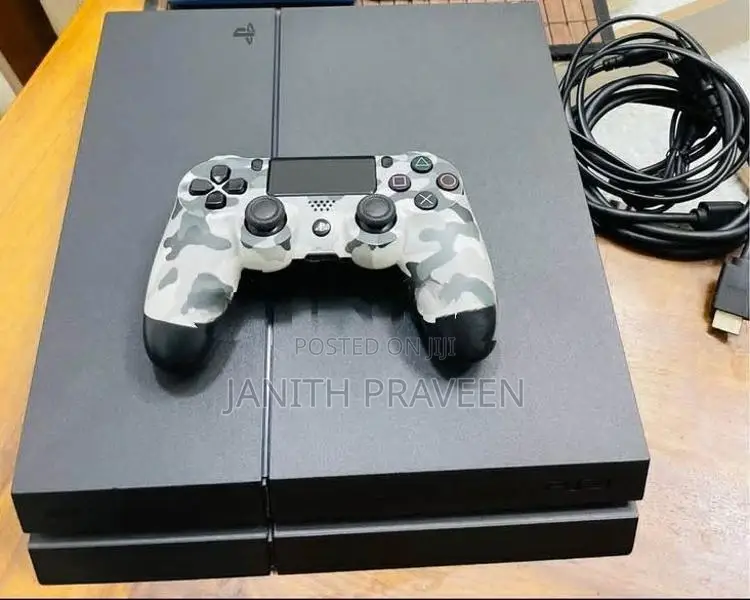 Sony Play Station 4