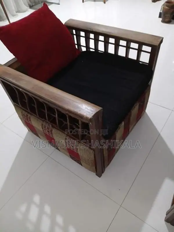 Used 3+2 Modern Sofa Set