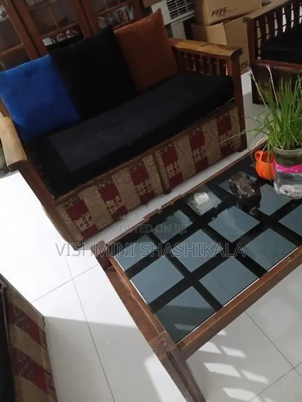 Used 3+2 Modern Sofa Set