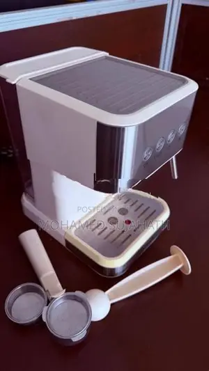 Konka Espresso Coffee Machine with Milk Frother