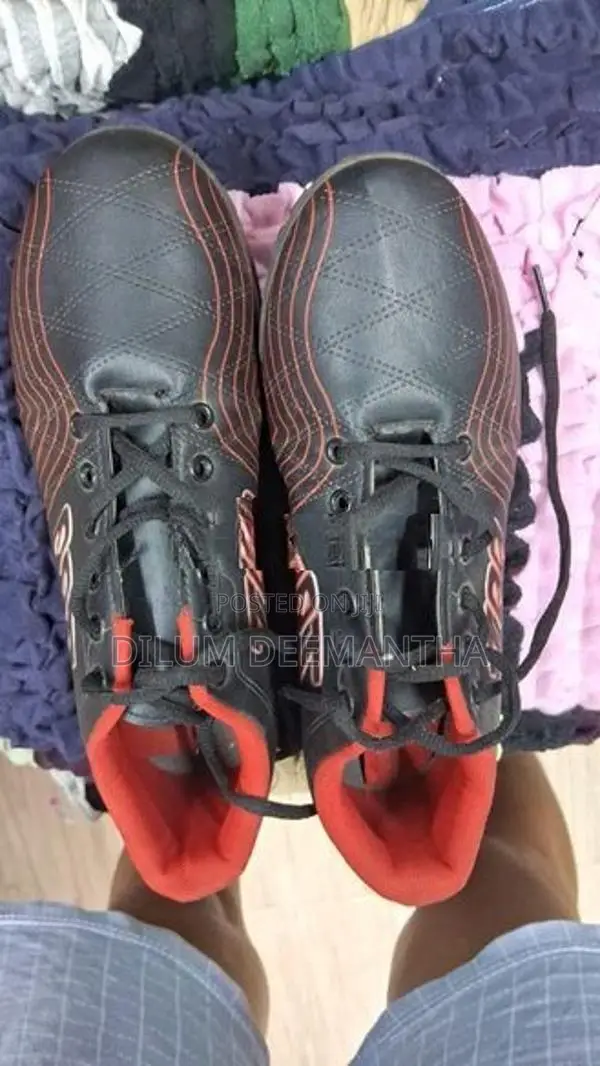 Sports Shoes