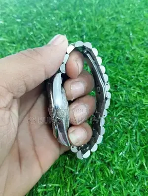 Rolex Silver Color Hand Watch