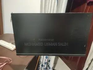 Samsung Frameless 24-inch IPS Monitor