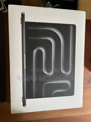 MacBook Pro M5 , 16GB 1TB