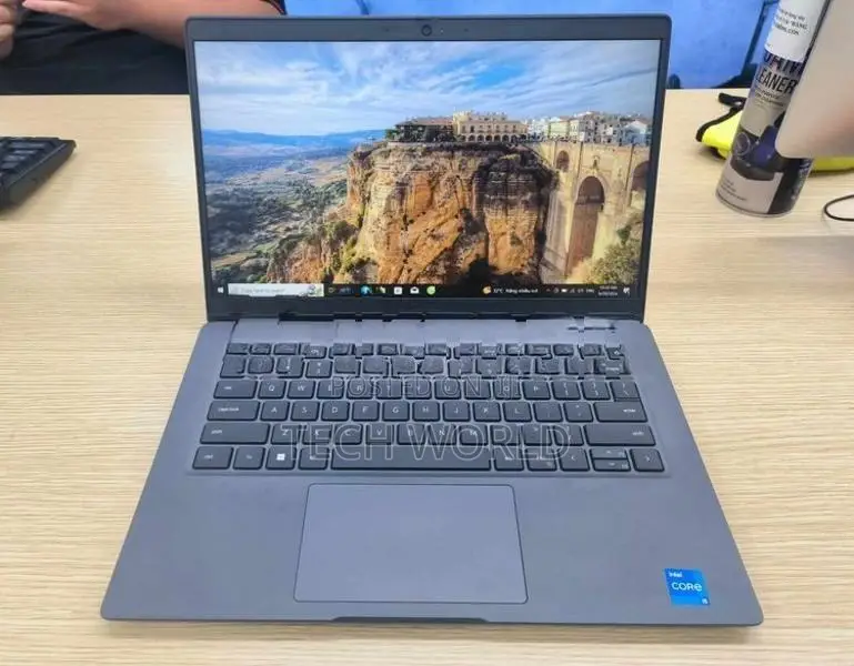 Dell i5 - 13th GEN (8GB RAM/256GB SSD) 4GB VGA/Windows 11