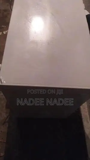 200L Freezer
