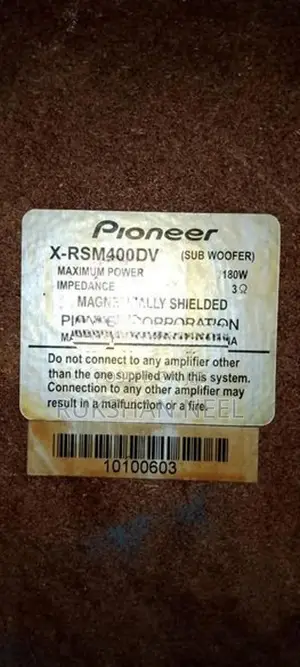 Pioneer Subwoof Speak