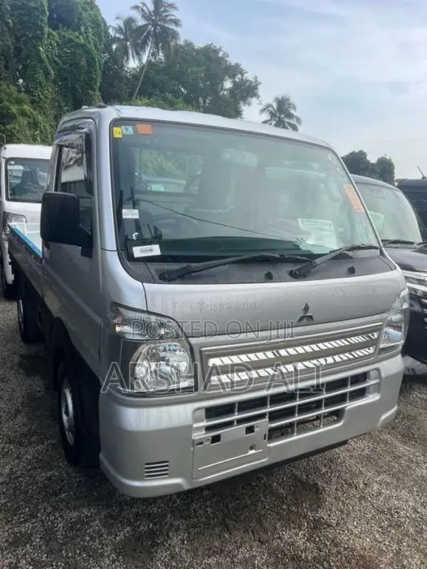 Suzuki Carry Every 2023 Lorry Unregistered (Recondition)