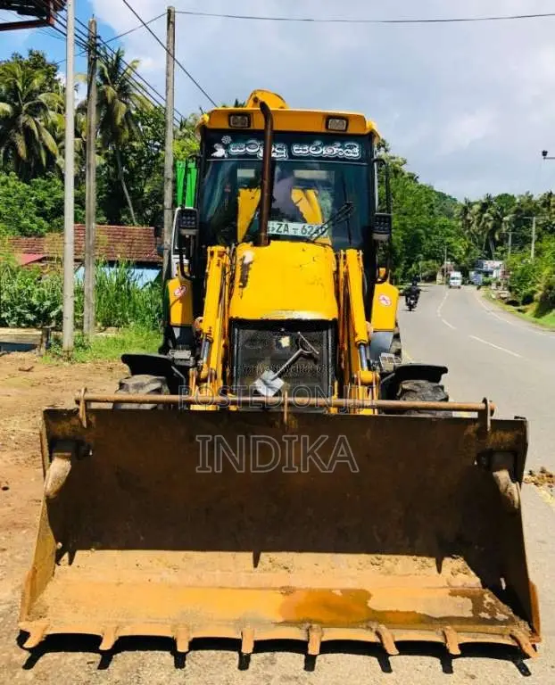 JCB 3CX 2016 Heavy-Duty (Used)
