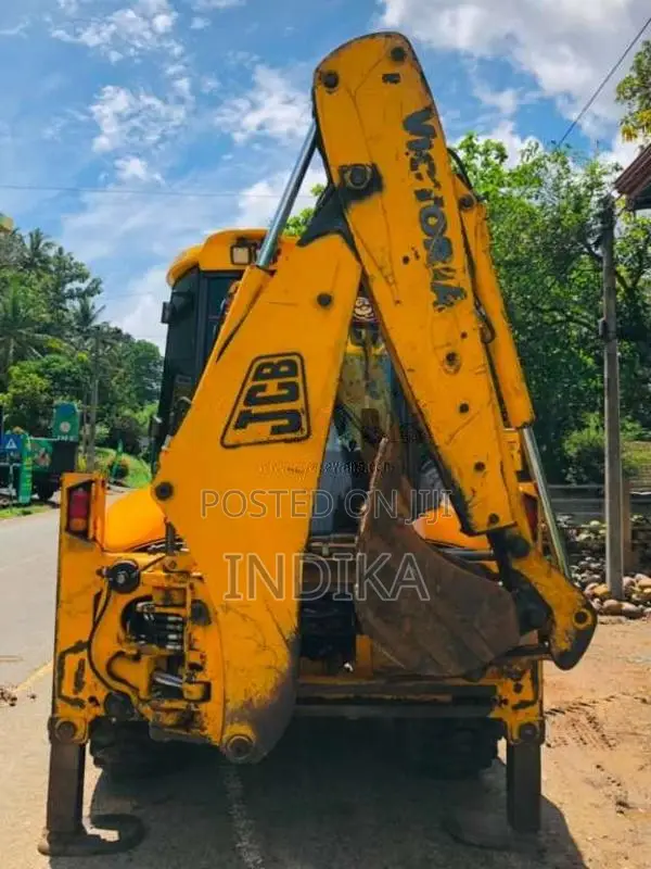 JCB 3CX 2016 Heavy-Duty (Used)
