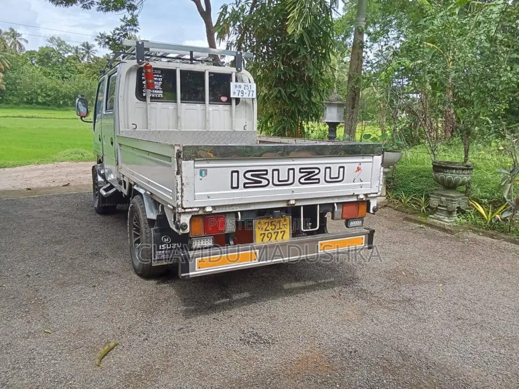 Isuzu CrewCab 1994 Crew Cab (Used)