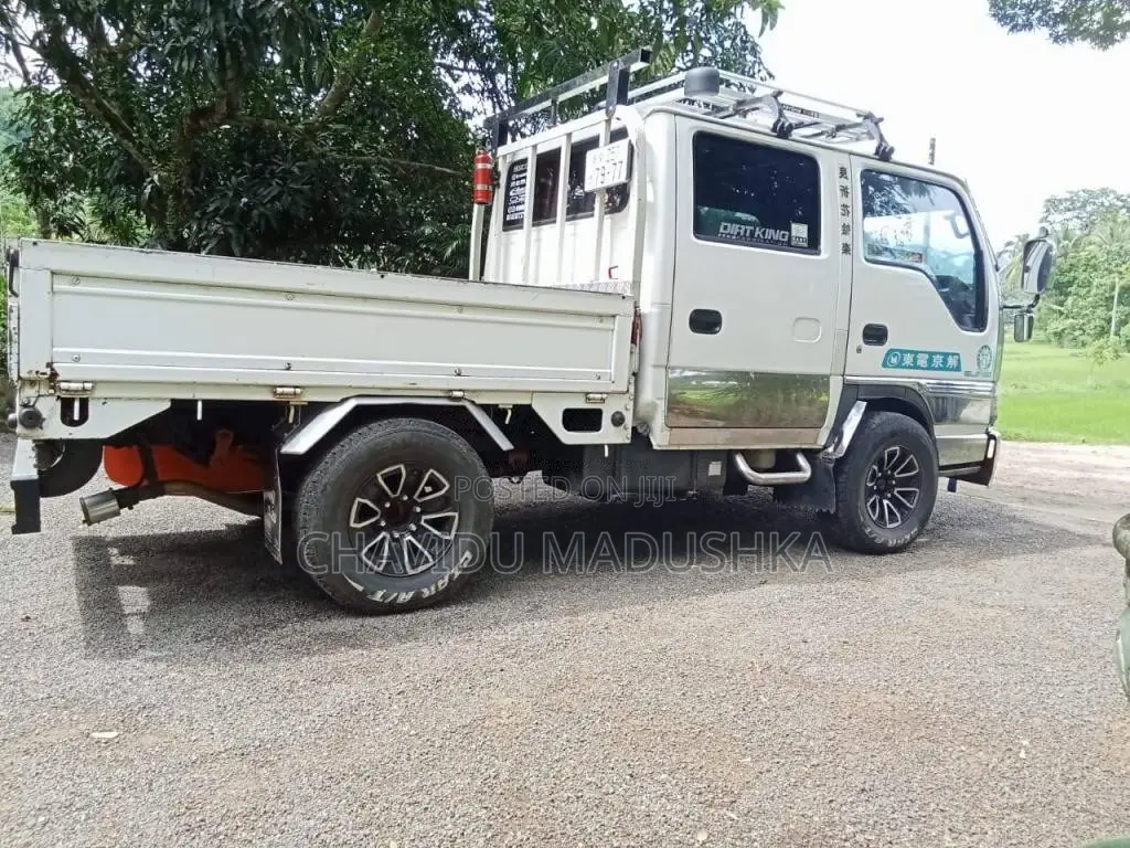 Isuzu CrewCab 1994 Crew Cab (Used)