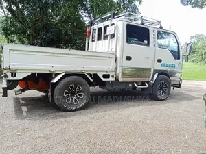 Isuzu CrewCab 1994 Crew Cab (Used)