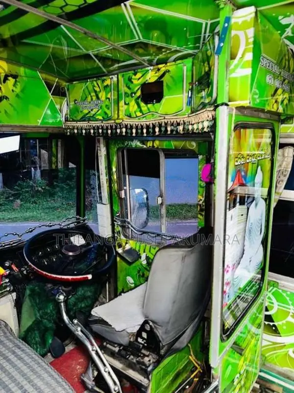 Ashok-Leyland Ruby 2006 Bus (Used)