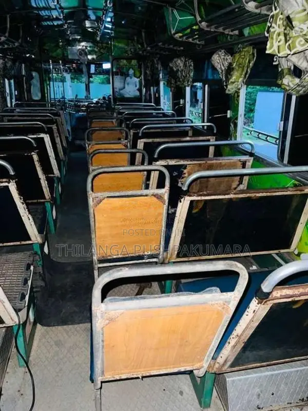 Ashok-Leyland Ruby 2006 Bus (Used)