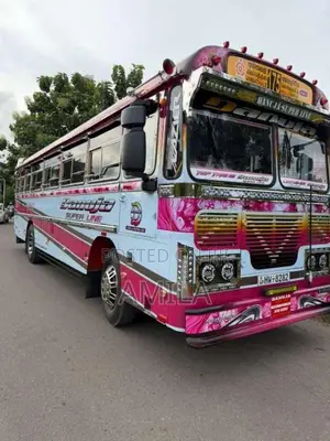 Ashok-Leyland Leyland 2004 Bus (Used)