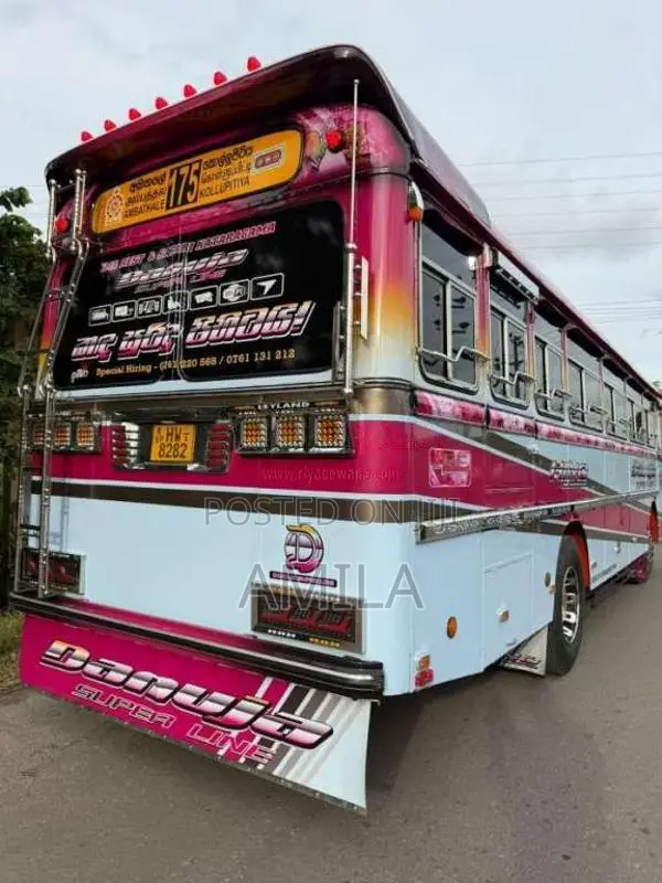 Ashok-Leyland Leyland 2004 Bus (Used)