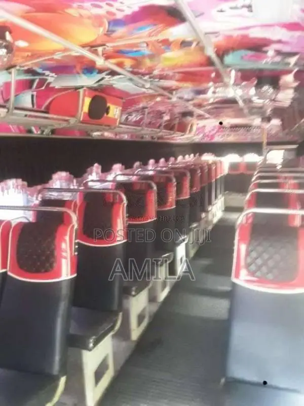 Ashok-Leyland Leyland 2004 Bus (Used)