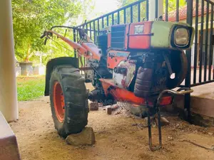 Kubota Emei 1999 Tractor (Used)