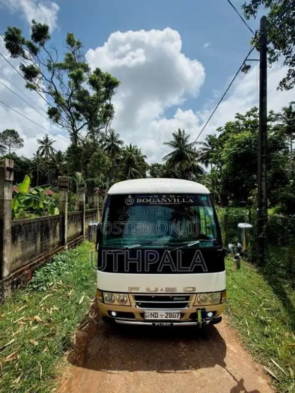 Mitsubishi Rosa 2007 Bus (Used)