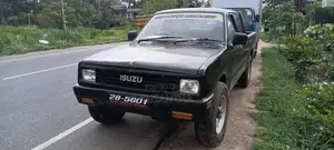 Isuzu 4WD 1984 Pickup (Used)
