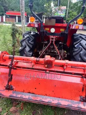 Massey-Ferguson 1552 2021 Tractor (Used)