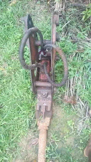 Mitsubishi Kato.50 2000 Heavy-Duty (Used)