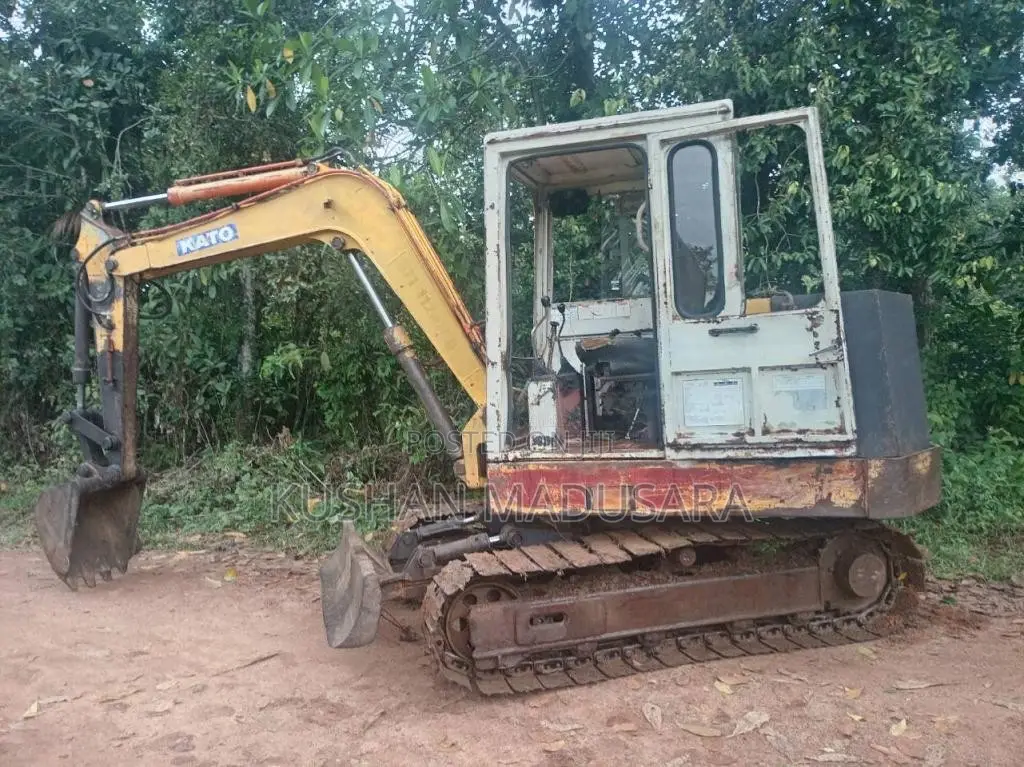 Mitsubishi Kato.50 2000 Heavy-Duty (Used)