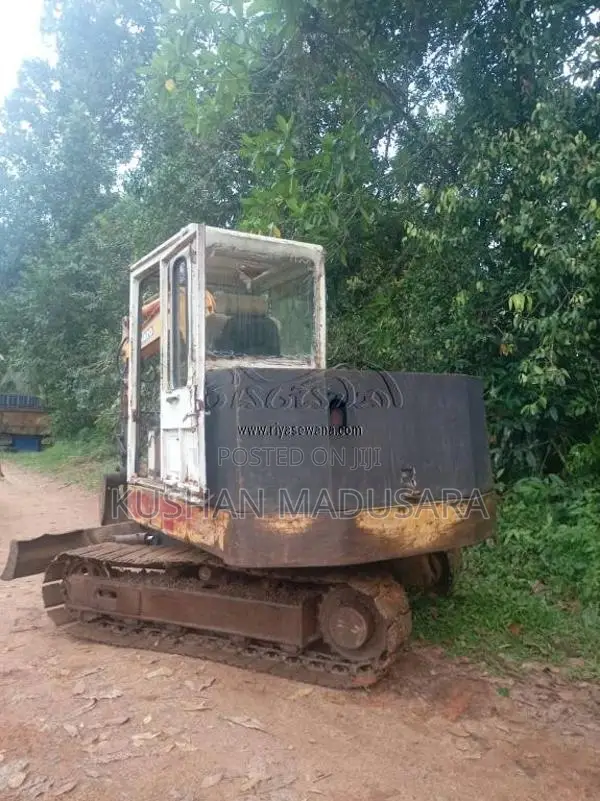 Mitsubishi Kato.50 2000 Heavy-Duty (Used)