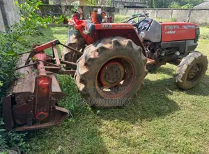 Kubota L4508 2018 Tractor (Used)