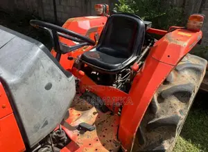 Kubota L4508 2018 Tractor (Used)