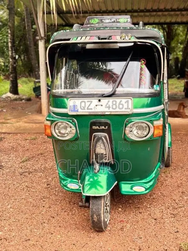 Bajaj RE 4 Stroke 2010 Three Wheel (Used)