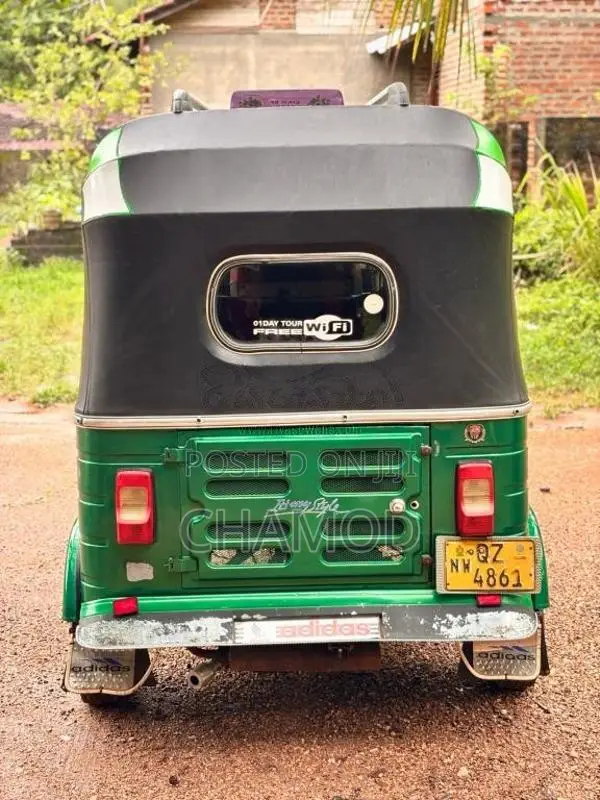 Bajaj RE 4 Stroke 2010 Three Wheel (Used)