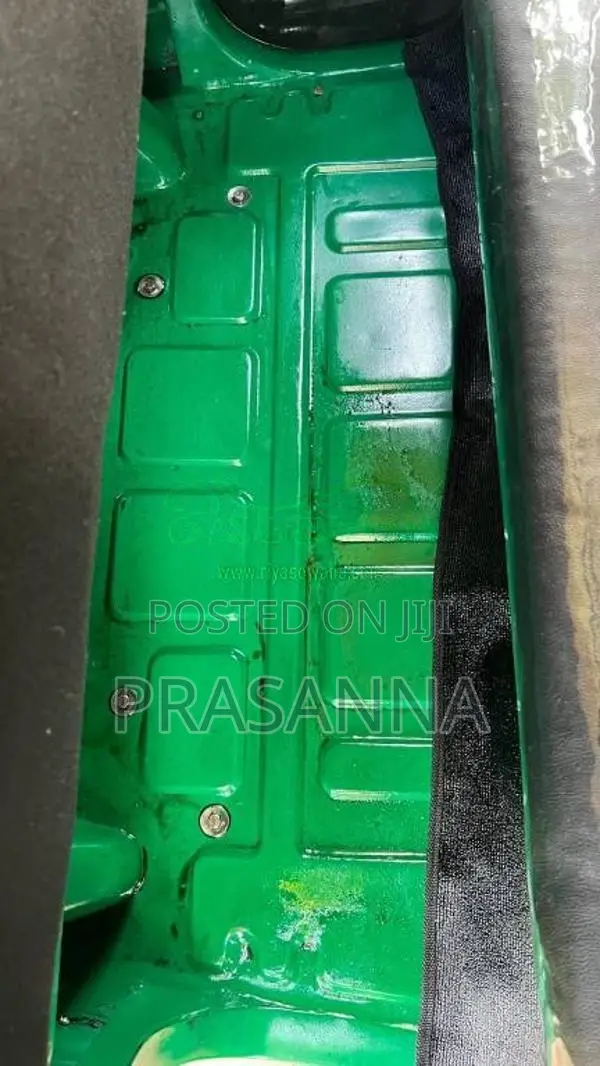 Bajaj RE 4 Stroke 2012 Three Wheel (Used)