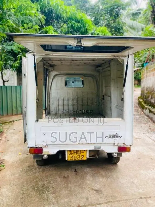 Suzuki Carry 2000 Lorry (Used)