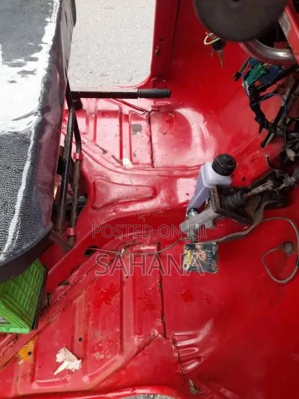 Bajaj RE 2008 Three Wheel (Used)