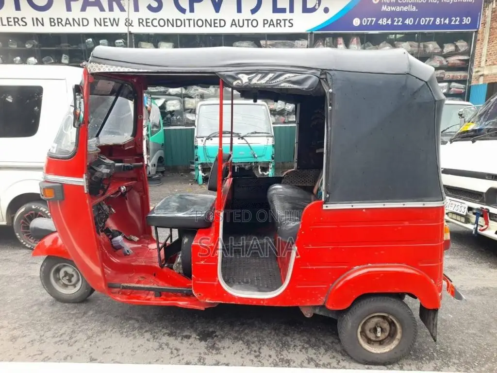 Bajaj RE 2008 Three Wheel (Used)