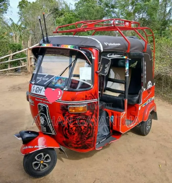 Bajaj 2 Stroke 2006 Three Wheel (Used)