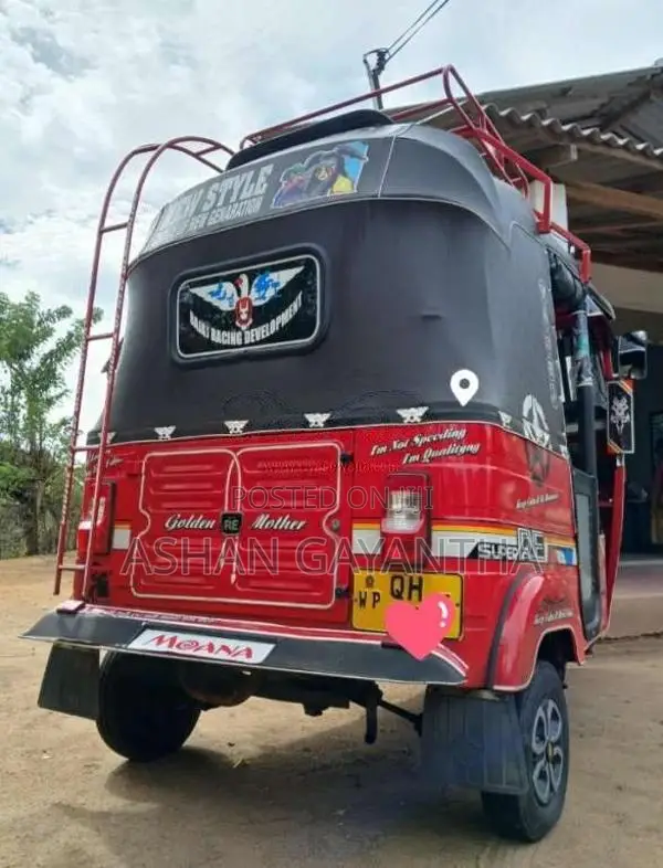 Bajaj 2 Stroke 2006 Three Wheel (Used)