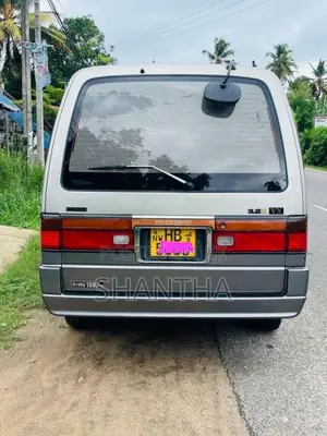 Nissan Caravan 1996 Van (Used)