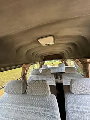 Toyota Dolphin 1999 Van (Used)