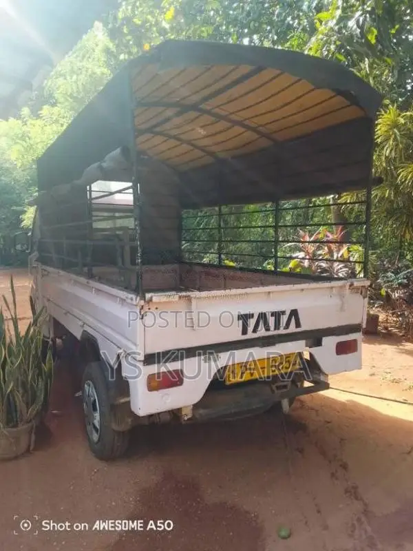 Tata Dimo Lokka 2013 Lorry (Used)