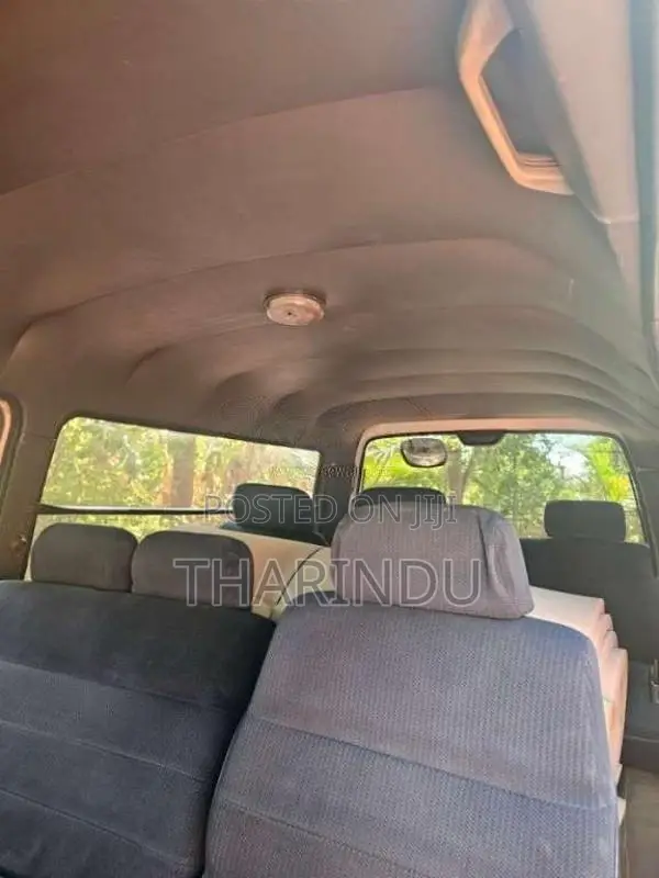 Nissan Caravan 1998 Van (Used)