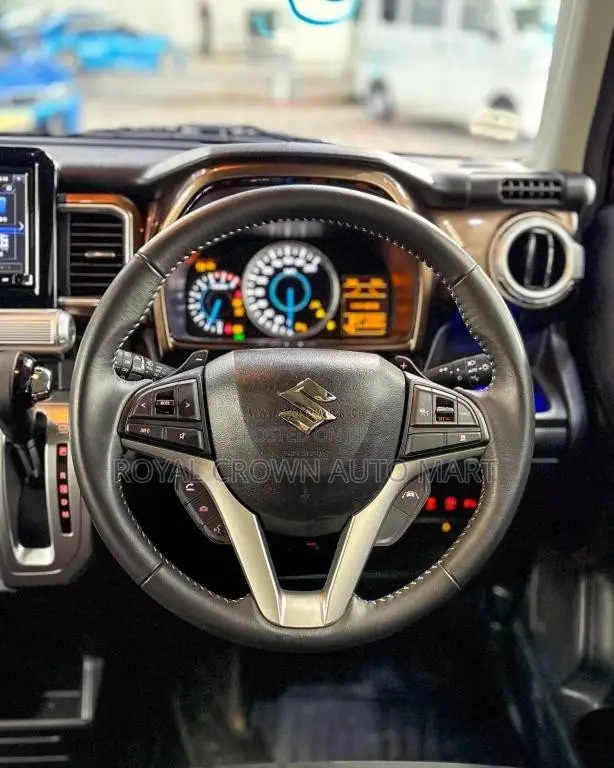 Suzuki XBEE MZ Hybrid Turbo 2024 SUV Unregistered (Recondition)